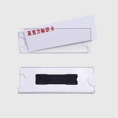 Ein guter Preis. Durchsichtige Akryl-Magnet-Namen-Badget-Halter mit Einfügespapier Durchsichtige Firmennamen-Tags Online
