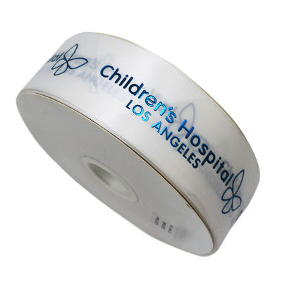 Ein guter Preis. Personalisiertes Satinband aus Polyester mit Blaufolien-Logo Online
