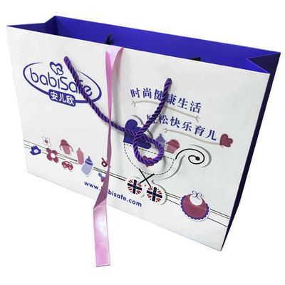 Ein guter Preis. Kundenspezifische Luxusweißbuch-Carry Bag With Artwork Printing-Hersteller Online