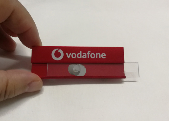 Ein guter Preis. Aluminiumlegierung Benutzerdefinierte Namensschilder mit Vodafone-Logo-Druck Metall-Namen-Abzeichen für Mitarbeiter Online