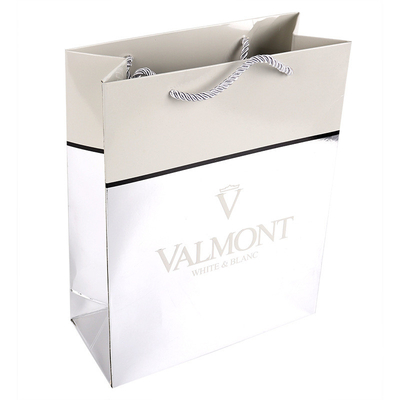 Ein guter Preis. Gewohnheit glatte Silberpapier-Fördermaschinen-Drucktaschen mit prägeartigem Logo Suppliers Online